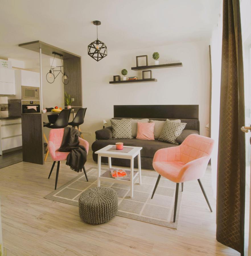Tisza River Apartman Szegedin Exterior foto