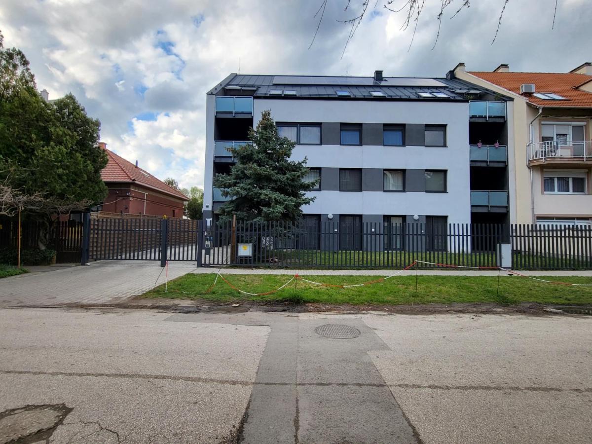 Tisza River Apartman Szegedin Exterior foto